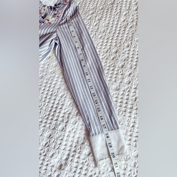 Kate Spade Embroidered Ruffle Blouse White Blue Stripe Cotton Top XS Women’s - Picture 12 of 12